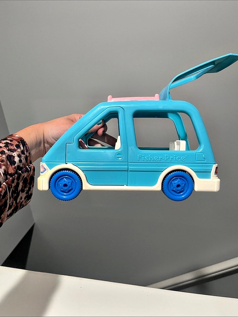 Fisher Price Loving Family Mini Van 1993 Blue & Pink - Picture 2 of 16